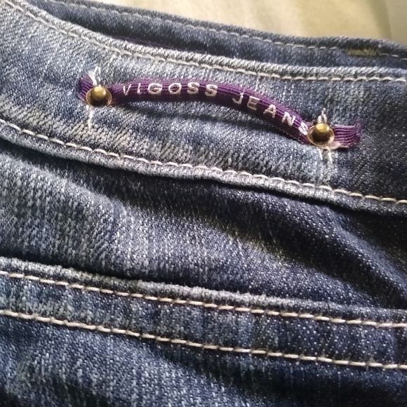 Vigoss mid rise dark wash boot cut distressed jeans Sz 11 - Picture 5 of 10